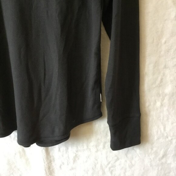 UpWest Dark Gray Long Sleeve V-Neck Top - Picture 5 of 11